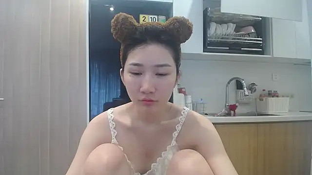 Snapshot of Asiagirll chatting on 05/18/26, 03:24 Asiagirll online show from 05/18/26, 03:24