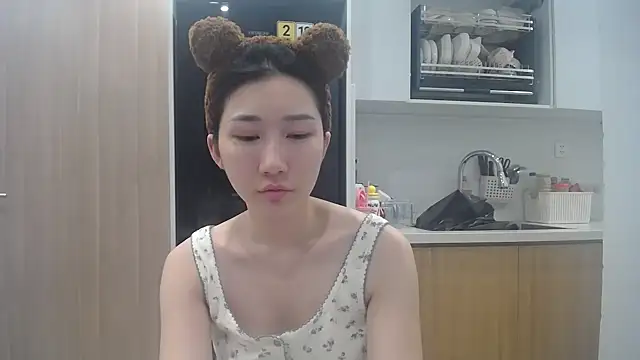 Asiagirll online show from 06/18/26, 03:38