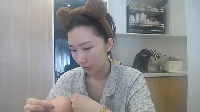 Asiagirll online show from 06/20/26, 01:09