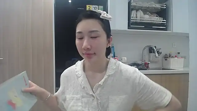 Asiagirll online show from 07/16/26, 03:40
