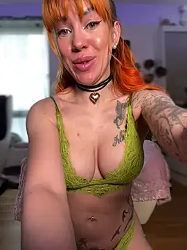 Pia July  online show from 01/04/25, 11:54