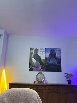 Snapshot of Cute-Alice chatting on 02/05/25, 10:55 Cute-Alice online show from 02/05/25, 10:55