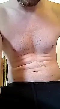 Snapshot of Rolandxxxr chatting on 02/14/25, 09:34 Rolandxxxr online show from 02/14/25, 09:34