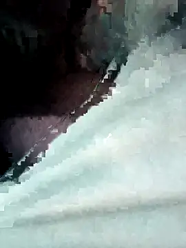 Snapshot of Rolandxxxr chatting on 01/19/26, 11:14 Rolandxxxr online show from 01/19/26, 11:14