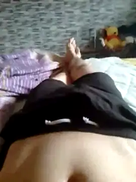 Snapshot of Rolandxxxr chatting on 02/23/26, 08:12 Rolandxxxr online show from 02/23/26, 08:12