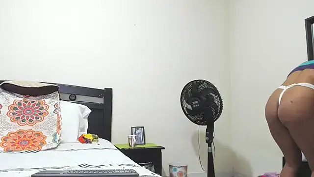 mara2020 69 online show from 03/03/25, 12:27