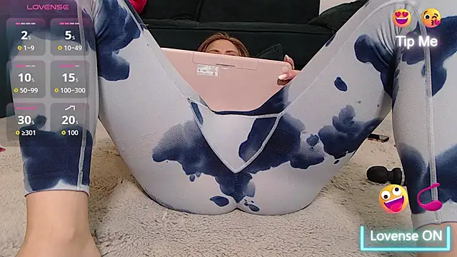 natasha-bigas online show from 06/25/26, 09:30