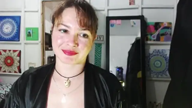 solamatista11 online show from 10/08/25, 07:55