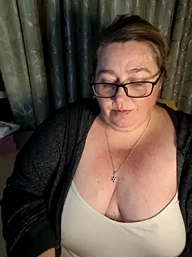 Iceprincess2bad4u online show from 05/06/26, 06:13