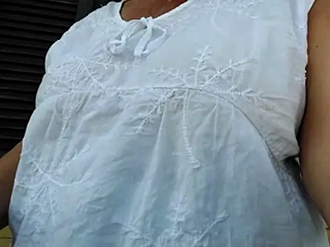 Snapshot of La_Vedova_Allegra chatting on 06/25/26, 03:27 La Vedova Allegra online show from 06/25/26, 03:27