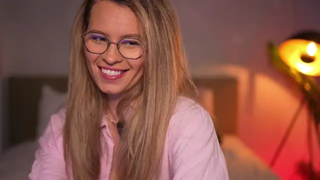 BrandyWhite online show from 05/24/26, 03:55