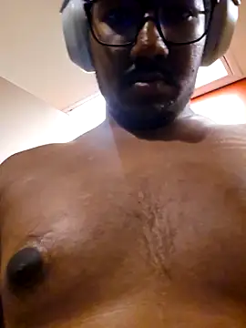 Snapshot of dulcetnukem chatting on 03/26/26, 11:54 dulcetnukem online show from 03/26/26, 11:54