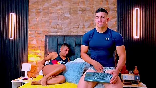 FelipeAndMarcello3 online show from 06/08/26, 03:01