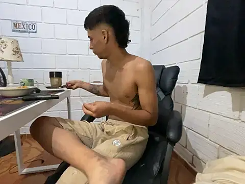 Max TheHorseDick online show from 05/10/26, 03:12