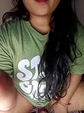 Snapshot of Sweet-Berry chatting on 01/24/25, 05:53 Sweet-Berry online show from 01/24/25, 05:53