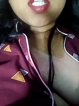 Snapshot of Sweet-Berry chatting on 03/16/25, 05:28 Sweet-Berry online show from 03/16/25, 05:28