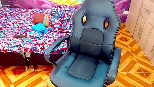 Eimy lorens online show from 12/09/24, 09:05