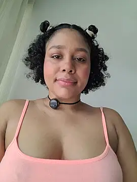 Snapshot of Electric_bae chatting on 01/07/26, 02:41 Electric bae online show from 01/07/26, 02:41