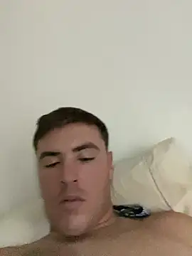 urielpereira online show from 06/11/26, 11:25