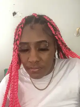 Snapshot of Foreignthababyy chatting on 01/14/26, 03:17 Foreignthababyy online show from 01/14/26, 03:17