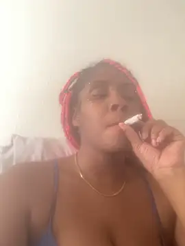 Snapshot of Foreignthababyy chatting on 02/02/26, 09:35 Foreignthababyy online show from 02/02/26, 09:35