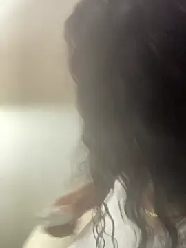 Snapshot of Foreignthababyy chatting on 02/20/26, 05:37 Foreignthababyy online show from 02/20/26, 05:37