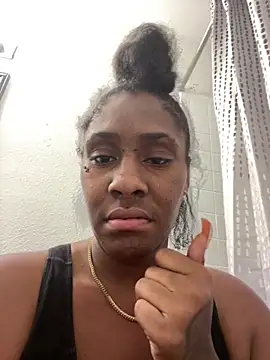 Snapshot of Foreignthababyy chatting on 03/29/26, 05:24 Foreignthababyy online show from 03/29/26, 05:24