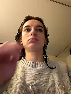 -AngelAri- online show from 11/29/25, 02:09