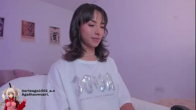 Snapshot of Moonlight1002 chatting on 10/09/25, 01:25 Moonlight1002 online show from 10/09/25, 01:25