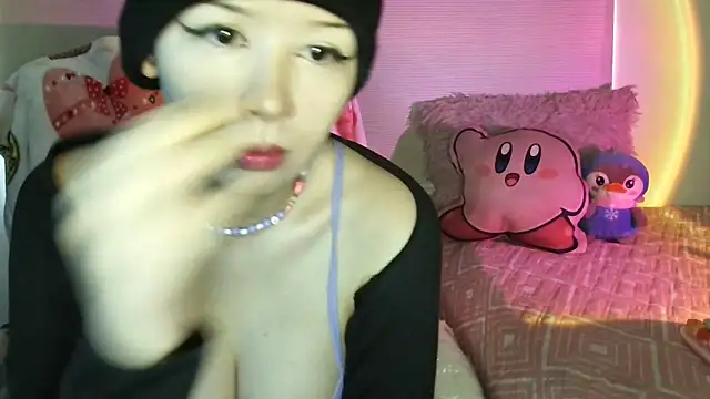 Haru Queenn online show from 06/11/26, 12:36