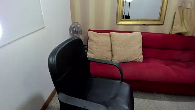 NicolettColin online show from 12/19/25, 07:32