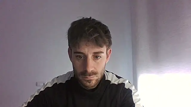 Snapshot of vargas90 chatting on 01/08/26, 11:45 vargas90 online show from 01/08/26, 11:45