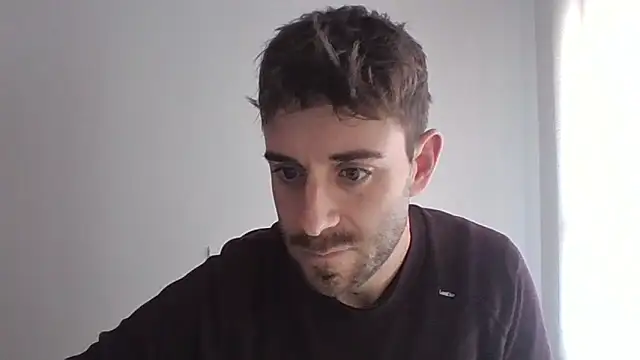 Snapshot of vargas90 chatting on 02/11/26, 11:37 vargas90 online show from 02/11/26, 11:37