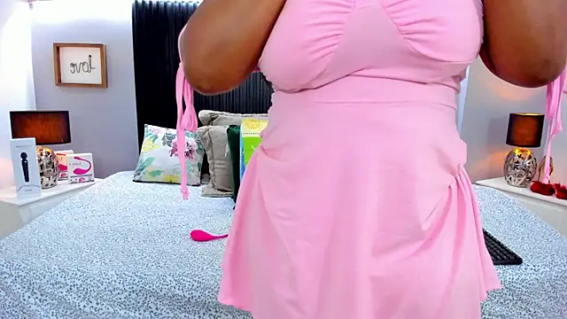 gabytyara2 online show from 03/10/25, 08:01