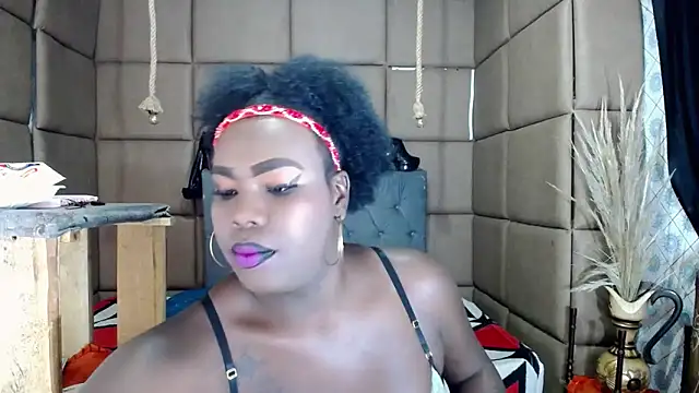 CatrinaGill online show from 10/08/25, 10:51