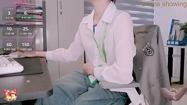 Shyn   online show from 11/22/25, 04:22