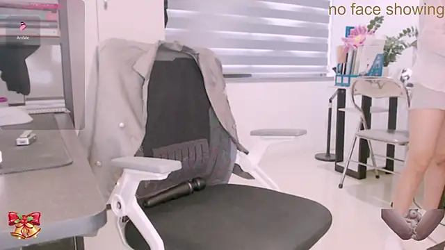 Shyn   online show from 11/29/25, 04:59