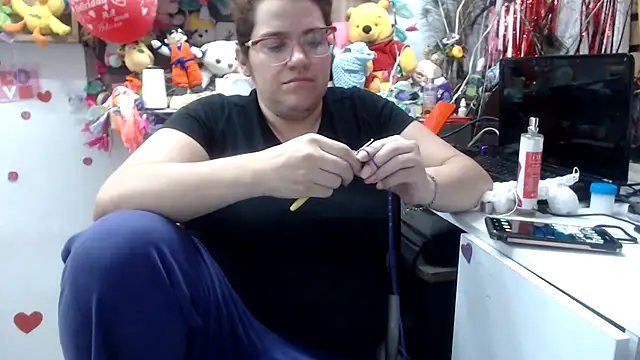 karlythothxh online show from 09/12/25, 12:22