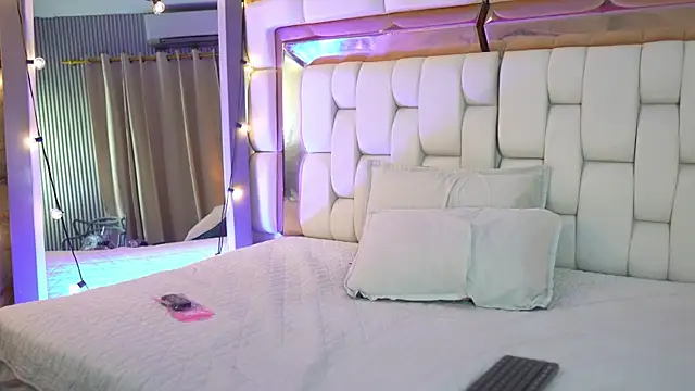 sexysistter online show from 06/10/26, 12:26