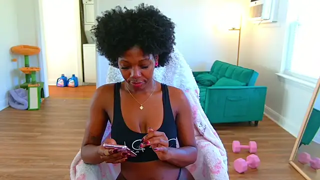 mochamimi online show from 10/17/25, 03:03