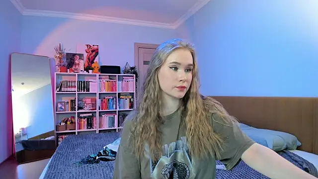 Snapshot of sexxy_potatoes chatting on 12/13/24, 05:10 sexxy potatoes online show from 12/13/24, 05:10