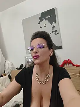 RebeccaNoble online show from 06/14/26, 12:41
