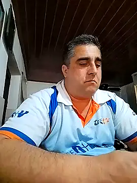 ADRIAN ADI40 online show from 02/02/25, 08:46