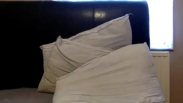 Snapshot of blacksexybeauty31 chatting on 03/04/25, 01:17 blacksexybeauty31 online show from 03/04/25, 01:17