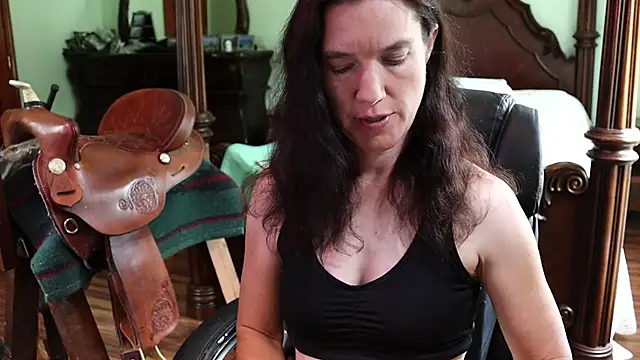 thornburyrose online show from 06/05/26, 04:13