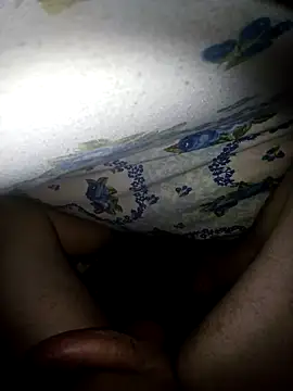 Snapshot of Mariusica1994 chatting on 03/21/26, 07:28 Mariusica1994 online show from 03/21/26, 07:28