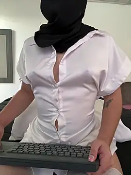 Snapshot of radiagazali chatting on 01/06/26, 06:00 radiagazali online show from 01/06/26, 06:00