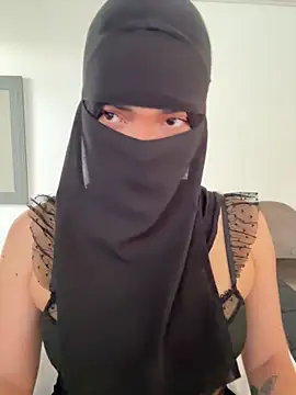 Snapshot of radiagazali chatting on 01/07/26, 06:32 radiagazali online show from 01/07/26, 06:32