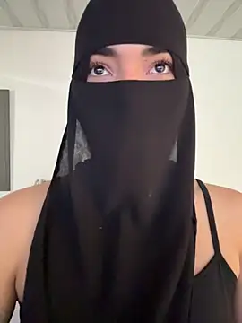 Snapshot of radiagazali chatting on 03/14/26, 05:51 radiagazali online show from 03/14/26, 05:51