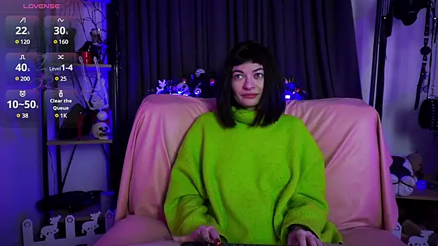 Snapshot of CyberXGoddess chatting on 12/26/24, 03:49 CyberXGoddess online show from 12/26/24, 03:49